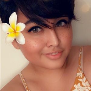 Meet your Posher, Araceli